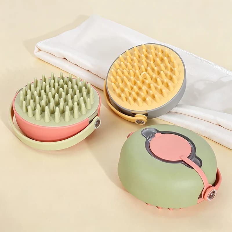 Spazzola da Bagno per Animali Domestici con Dispenser di Shampoo, Setole Morbide in Silicone, Massaggiatore per Cani e Gatti, Accessori per la Pulizia degli Animali