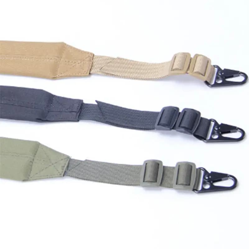 Guinzaglio Tattico per Cani, Corda per Addestramento all'Aperto, Cinturino in Nylon e Metallo per Appassionati, Accessori in Tinta Unita
