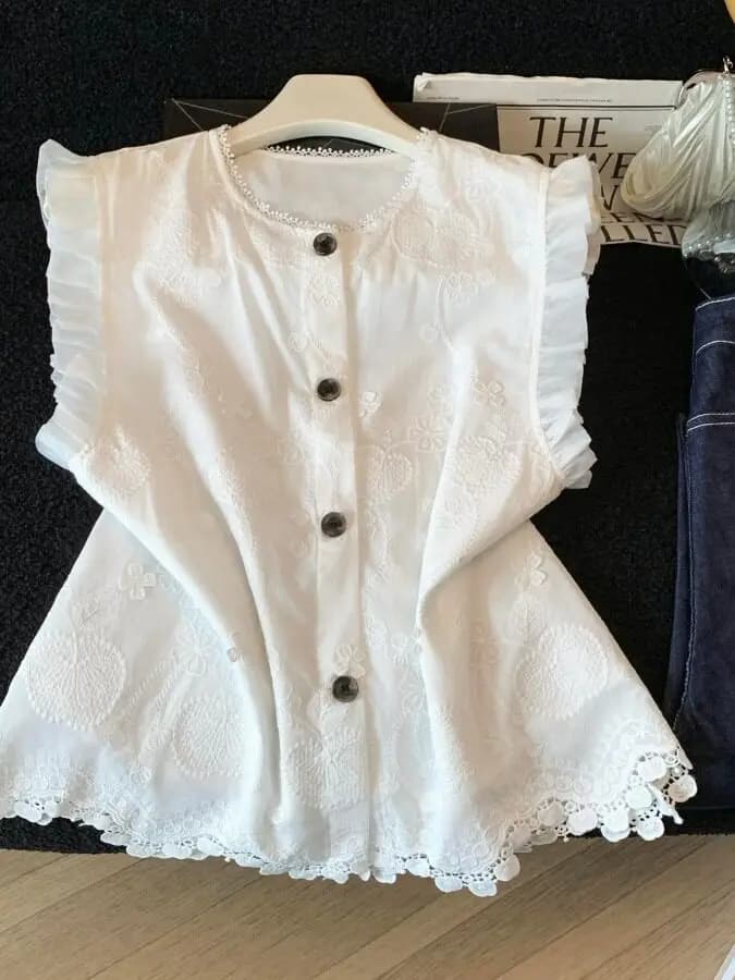 Fashion Slimming Lace Trim Shoulder Pad Shirt Women Summer New Style 2026 round Neck Sleeveless Embroidered Flower Top