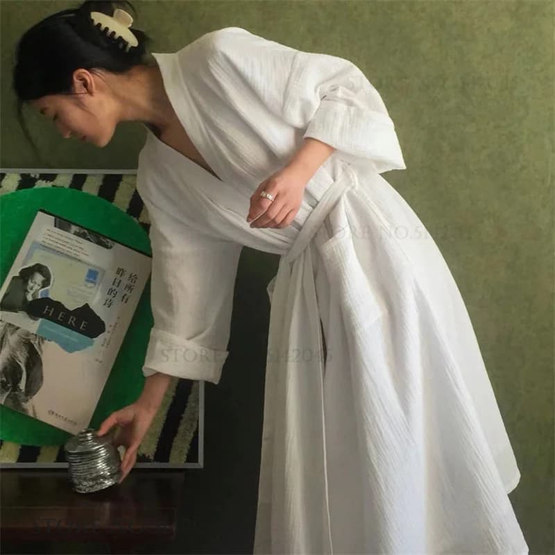 100% Cotton Gauze Couple Long Robe Negligee White Long Sleeve Bathrobe Kimono Gown Yukata Loose Home Dress with Pocket Sleepwear
