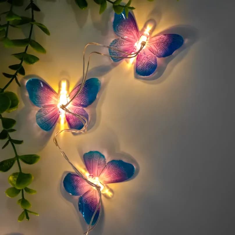 Luci a LED a forma di farfalla da 1,5 m, luci fatate a LED, decorazione a LED per matrimoni, compleanni, feste, giardini e stanze.