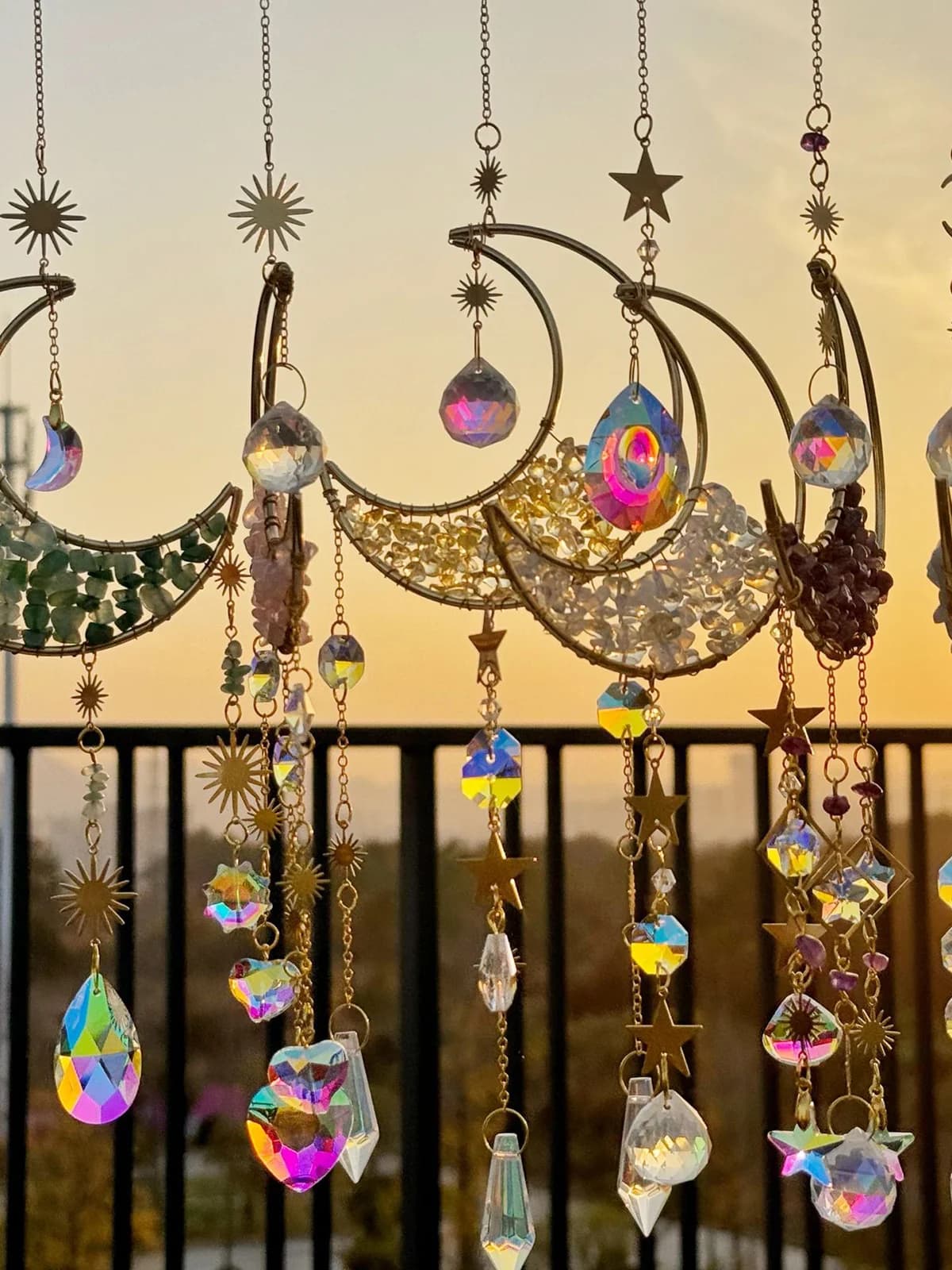 Crystal Sun Catcher Prism Wind Chimes Wall Hanging Decor Moon Catchers Rainbow Maker Light Catcher Garden Home Decoration Gift