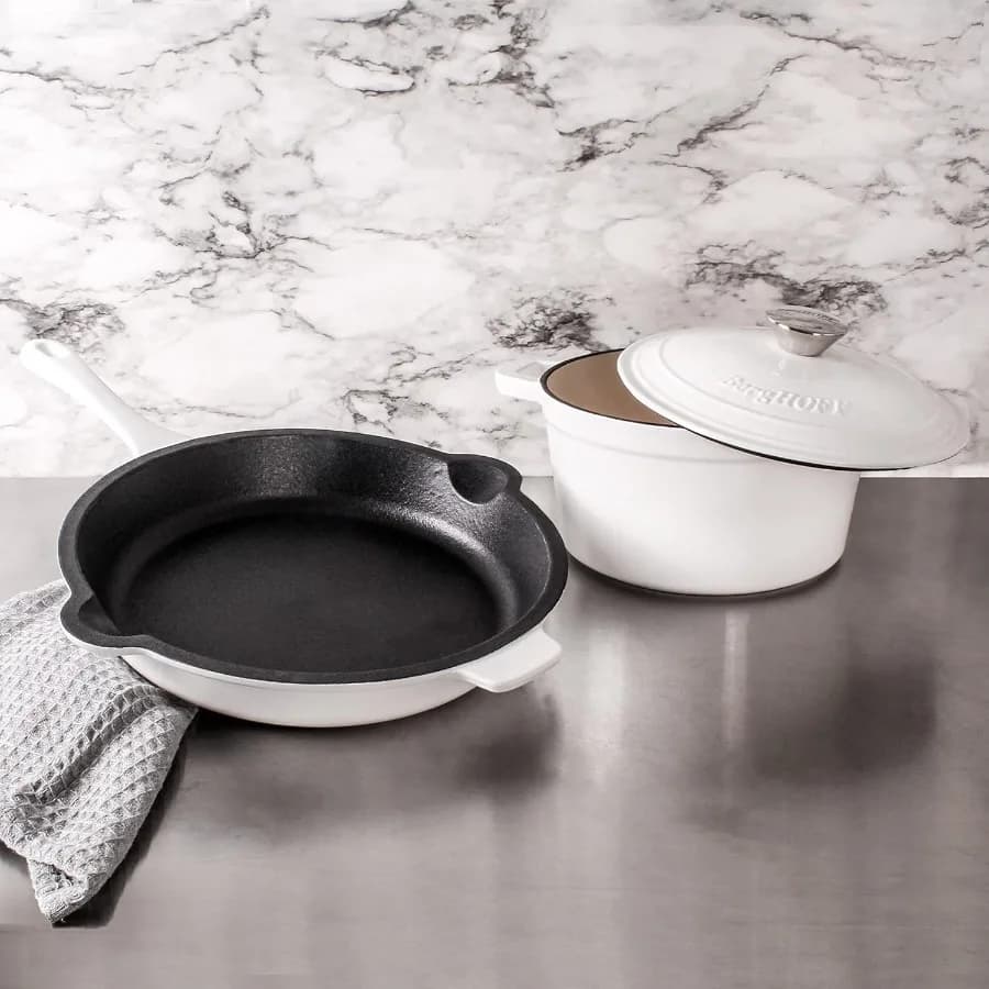 Set di pentole in ghisa smaltata neo da 3 pezzi da 3 qt. Padella con coperchio coordinato per forno olandese da 10 pollici, cassaforte fino a 400 ° F Bianco