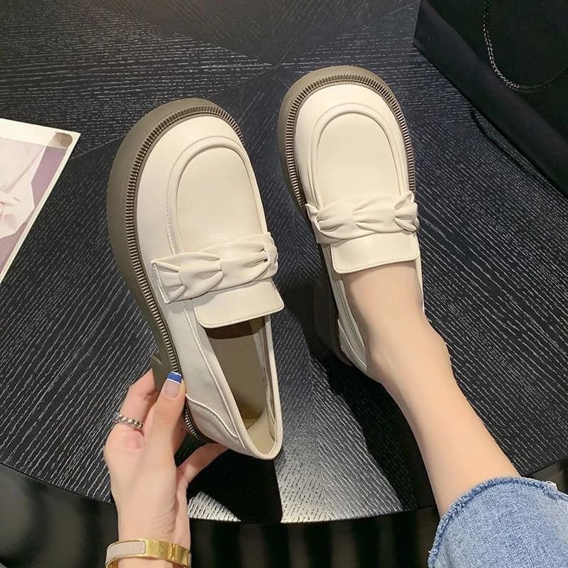 ​ Mocassini da donna in vera pelle primavera e autunno slip on suola morbida scarpe antiscivolo comode calzature alla moda per le donne ​