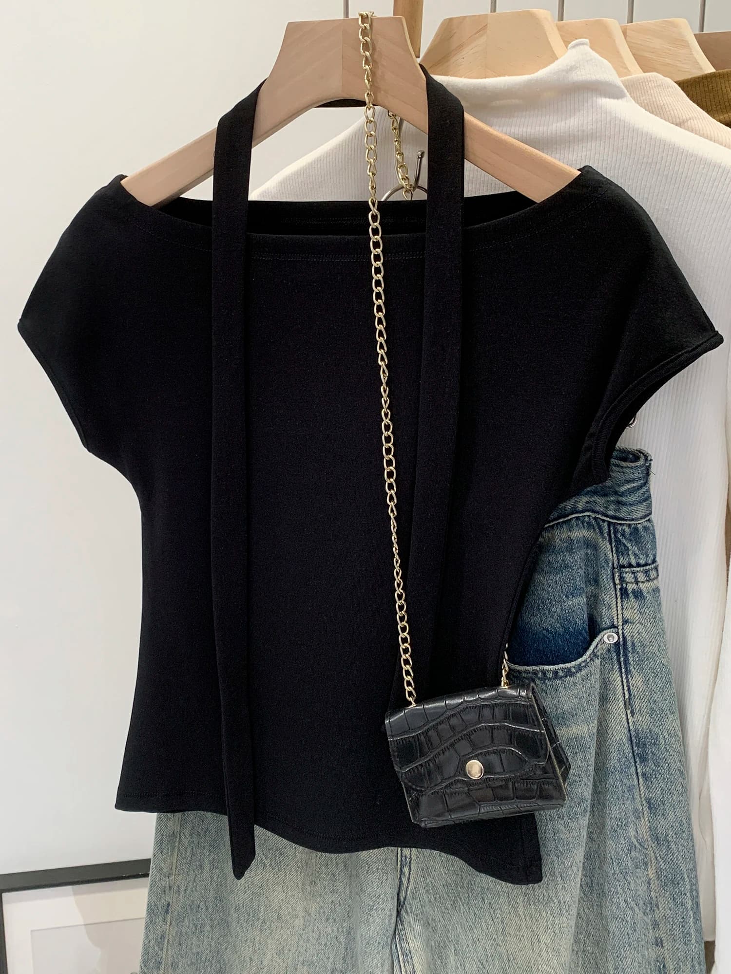Elegant Knot Pure Desire Shoulder T-Shirt Women's Summer Sleeveless Top Korean Style Commute Cotton Blend Moisture ...