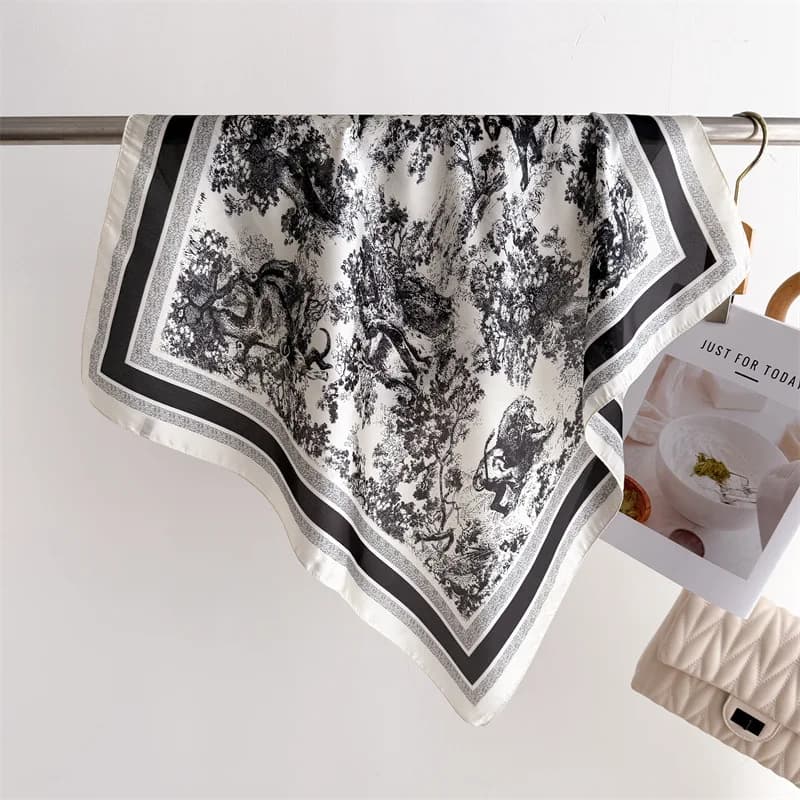 Sciarpe stampate nella giungla di lusso Sciarpa di seta da donna Decorazioni floreali primaverili ed estive Cravatte piccole Fasce per capelli Borse all'ingrosso