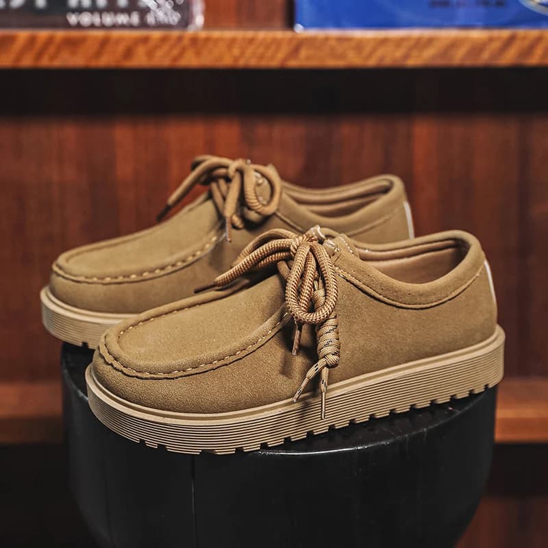 Scarpe casual da uomo alla moda, primavera estate, nuove scarpe da passeggio all'aperto comode e antiscivolo con suola morbida, scarpe sportive Joker per giovani.