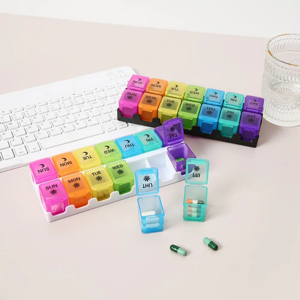 New Weekly Premuim Portable Pill Storage Box Organizer Container 7 Days Two Pieces On Day 14 Grills for Vitamin Medicine Fish Oils