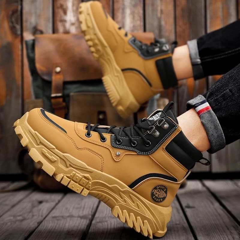 Stivali da uomo autunnali Casual Cowboy Combattimento Tattico Moto Chelsea Scarpe alla caviglia da lavoro in pelle Designer da esterno Escursionismo di lusso
