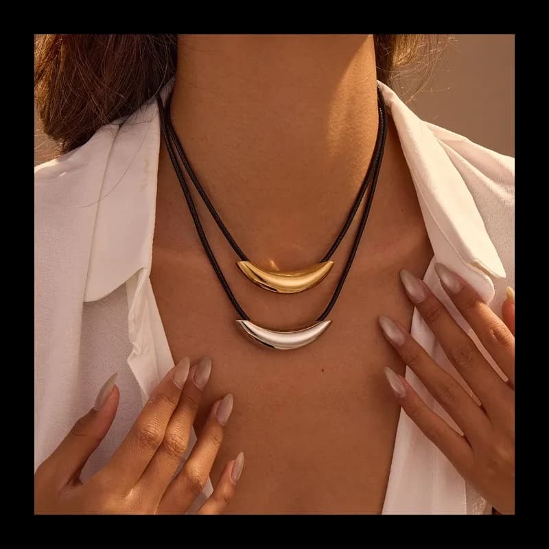 Leather and stainless steel rope necklace, metal neck chain, curved tube design, cold niche collar