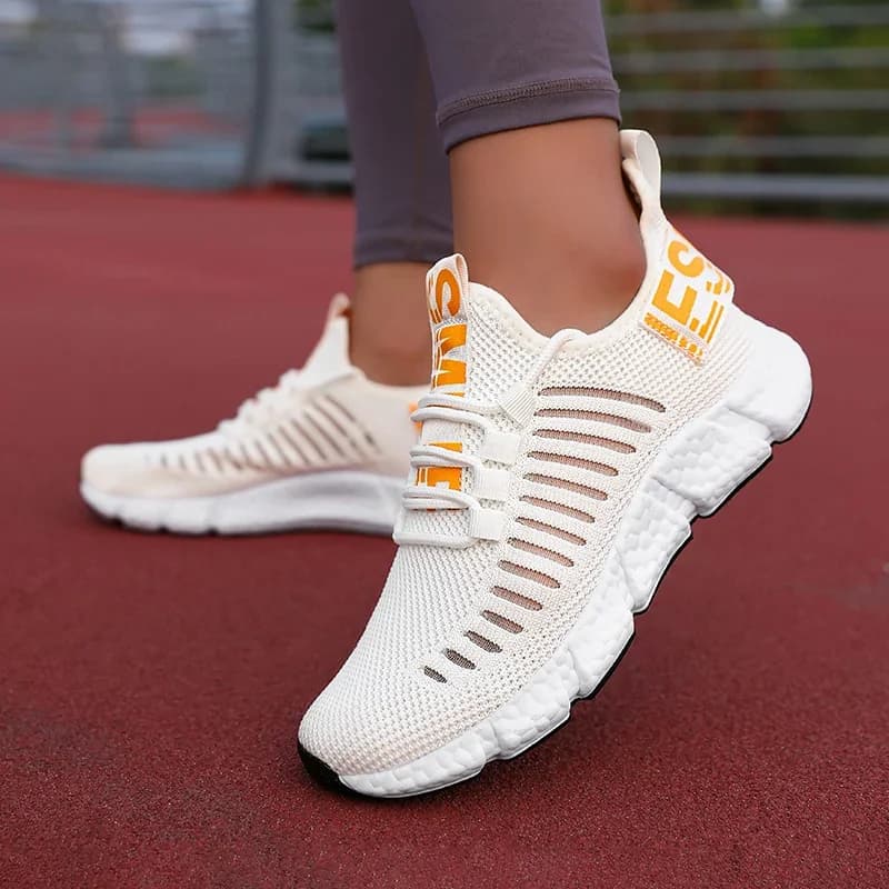 Scarpe da ginnastica da donna Scarpe da corsa traspiranti Scarpe sportive di marca di lusso casual Scarpe con plateau Tenis da basket leggere alla moda