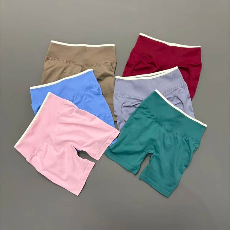 Pantaloncini da allenamento da donna a vita alta, effetto push-up, senza cuciture, morbidi ed elasticizzati, per palestra, fitness, yoga, corsa, ciclismo, sport.