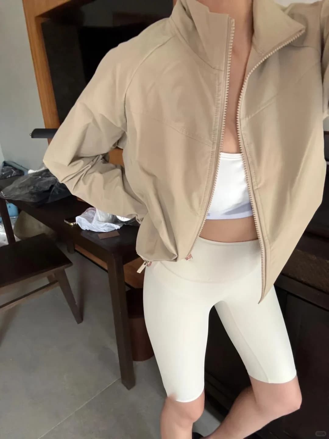 Lightweight Sun Protection Quick-Dry Long Sleeve Short Yoga Fitness Jacket, Stand Collar Zipper Loose Fit Outdoor Hiking Coat