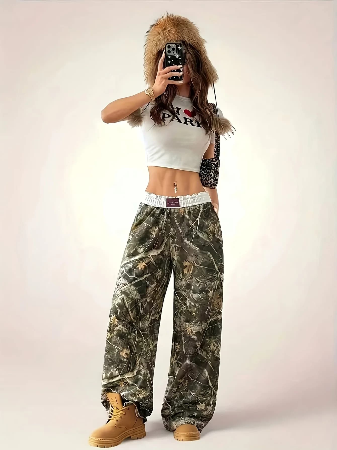 Pantaloni casual da donna a gamba larga con stampa mimetica, comodi da indossare e adatti per i viaggi quotidiani