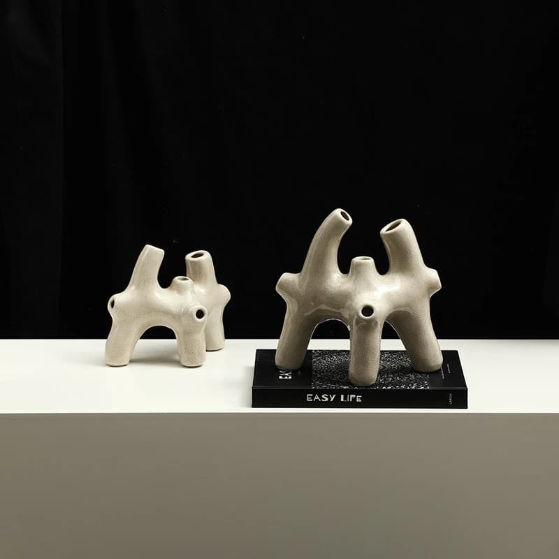 Treppiede moderno di arte astratta Ornamenti in ceramica di corallo Soggiorno Camera da letto Ingresso Decorazioni artistiche per desktop Arredamento estetico della stanza