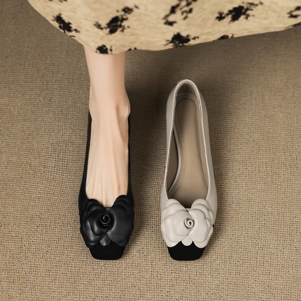 Single shoes with fashionable flowers Autumn new low slip shoes with square tip and low mouth