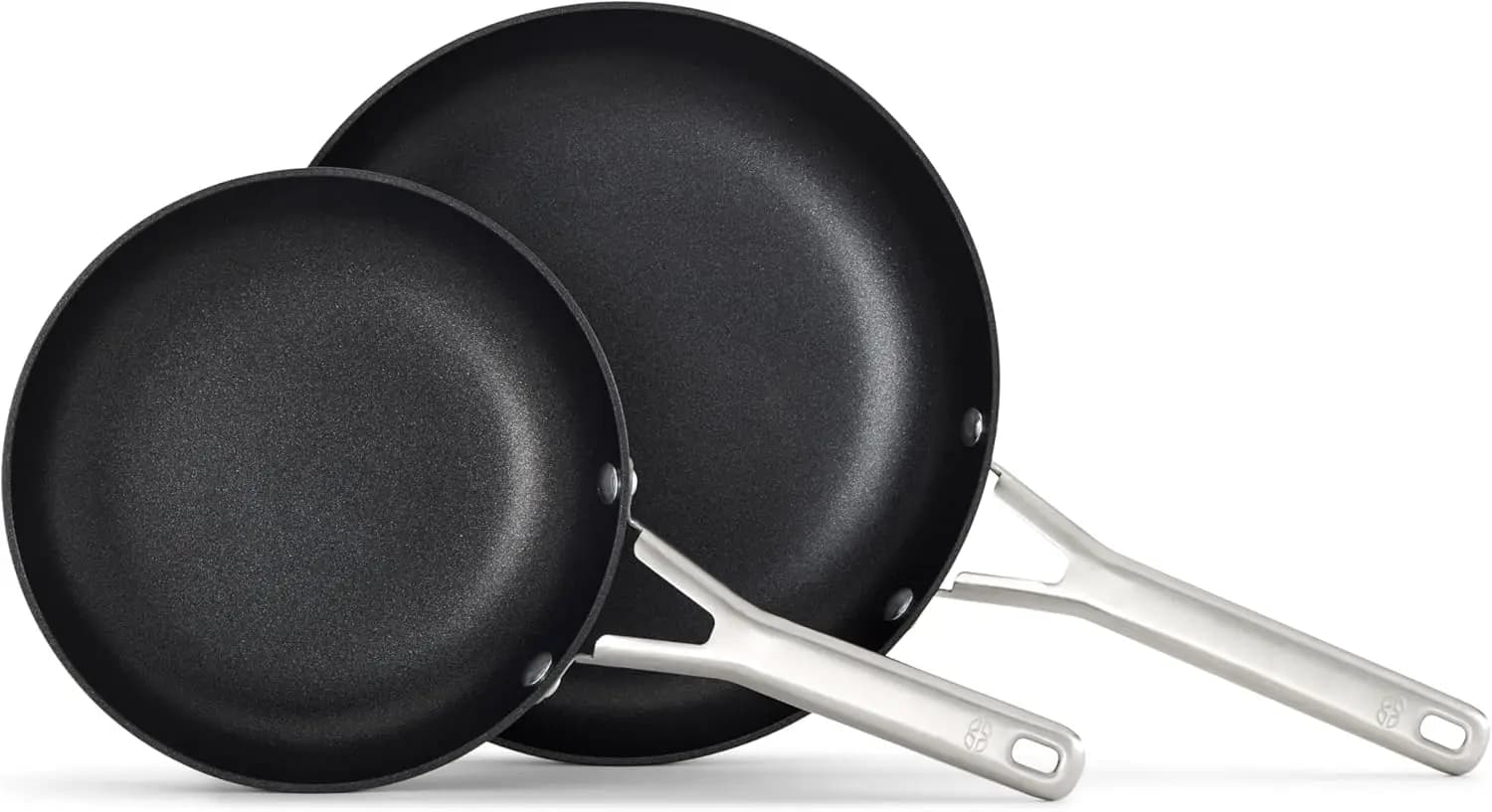 Set of 8 and 10 inch hard anodized aluminium non-stick pans for uniform heating