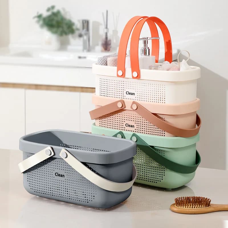 Large Capacity Portable Bath Basket. Excavated design. Can shops at the same time towels, bath balls, cloning cups, etc
