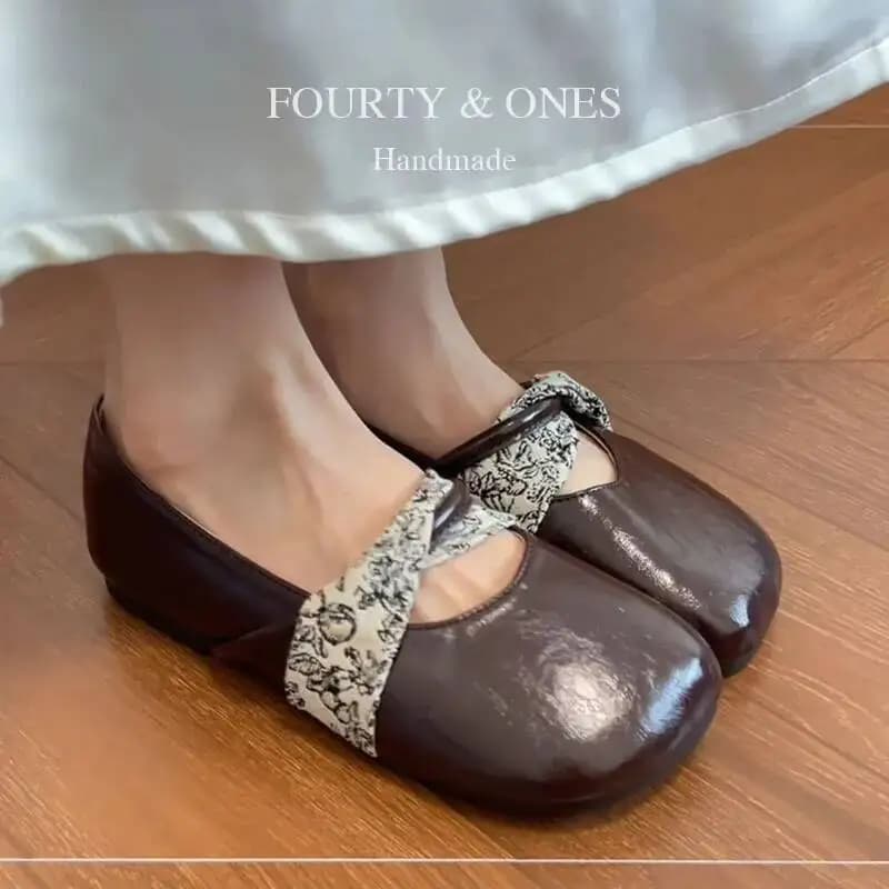 Mocassini eleganti da donna Scarpe Sandali estivi di marca di moda Nuova tendenza Casual Sport Donna Sneakers Party Mujer Zapatos