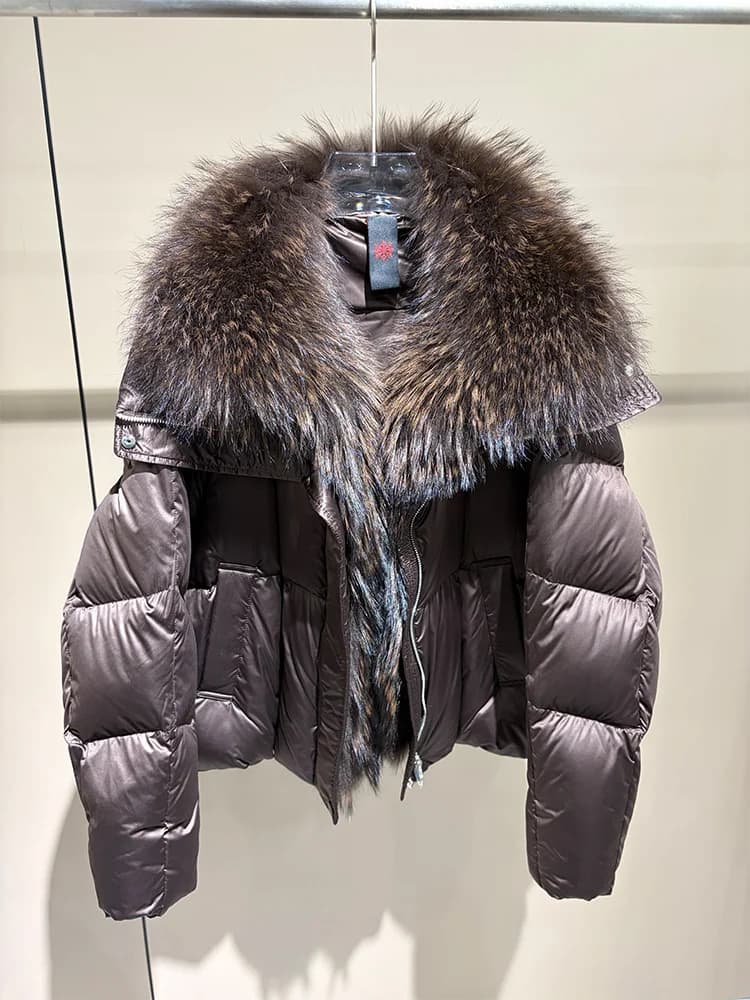 Fashion Winter Warm White Goose Down Jacket Natural Raccoon Fur Collar Coat Luxury Women Casual Puffer Jackets Parkas Clothing