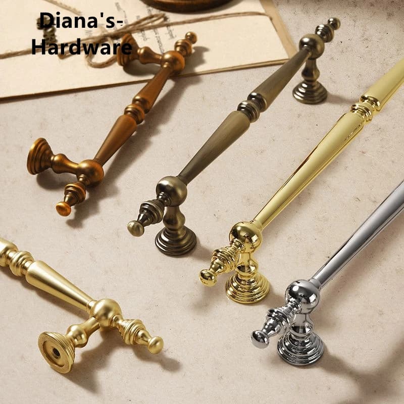 Nuove maniglie per porte dell'armadio cinesi Maniglia per mobili semplici europee antiche in bronzo dorato e bronzo retrò per armadio da cucina