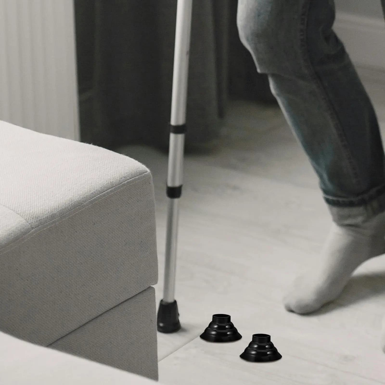 4 Pezzi Puntali di Ricambio in Plastica per Bastoni da Passeggio, Copripunta Antiscivolo per Bastoni da Trekking, Protezioni Resistenti all'Usura per Bastoni
