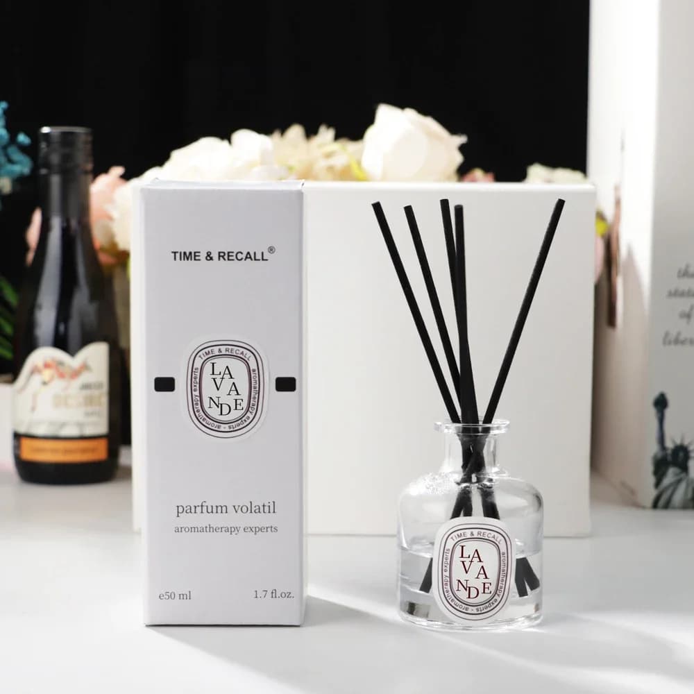 Oli per diffusori di profumo per hotel Fragranza per la casa adatta per la casa dell'hotel Deodorante per ambienti Olio essenziale per la casa (con 4 bastoncini per ance)