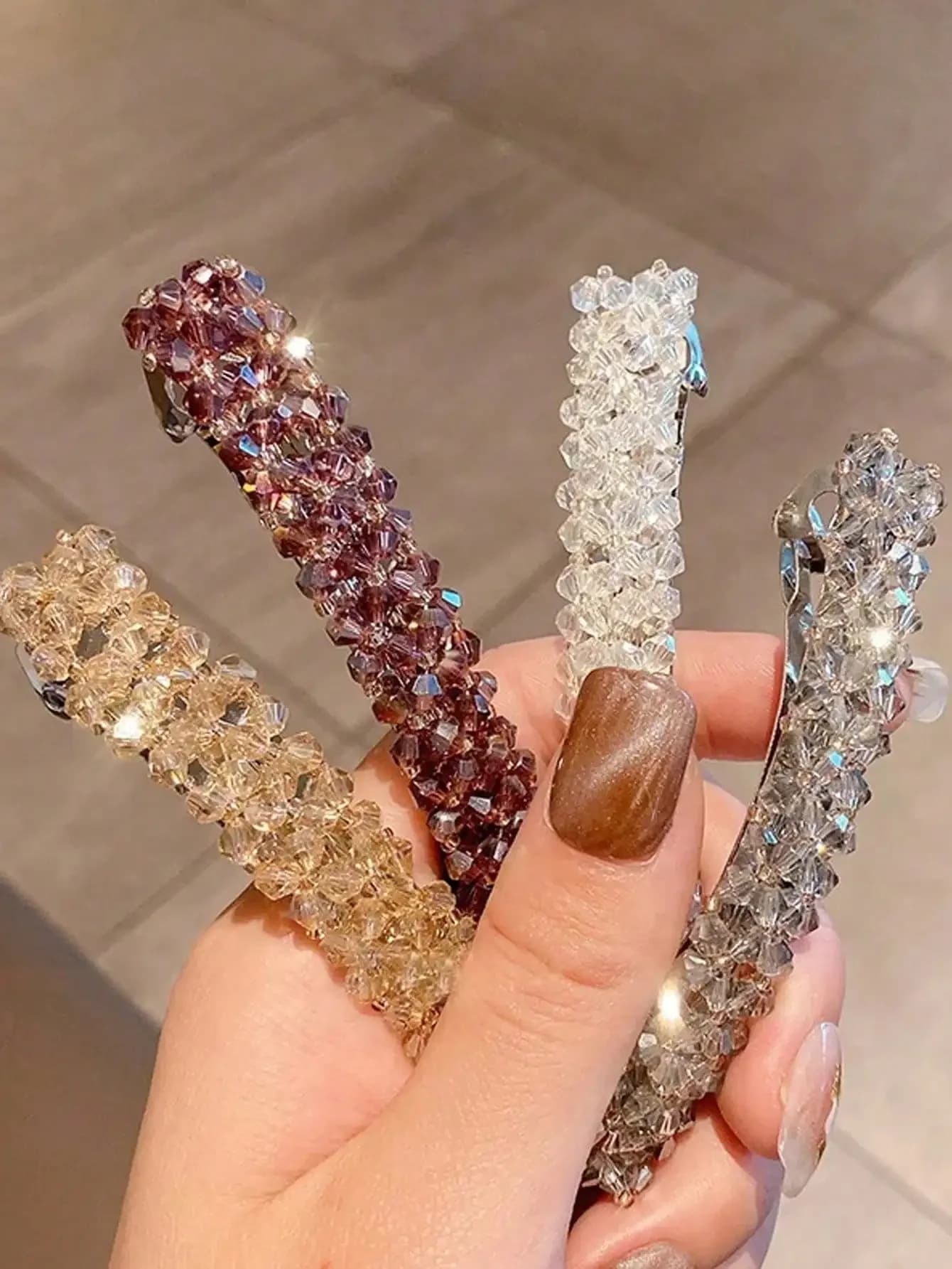 4 fermagli per capelli con perline di cristallo lucide a 4 file per donna