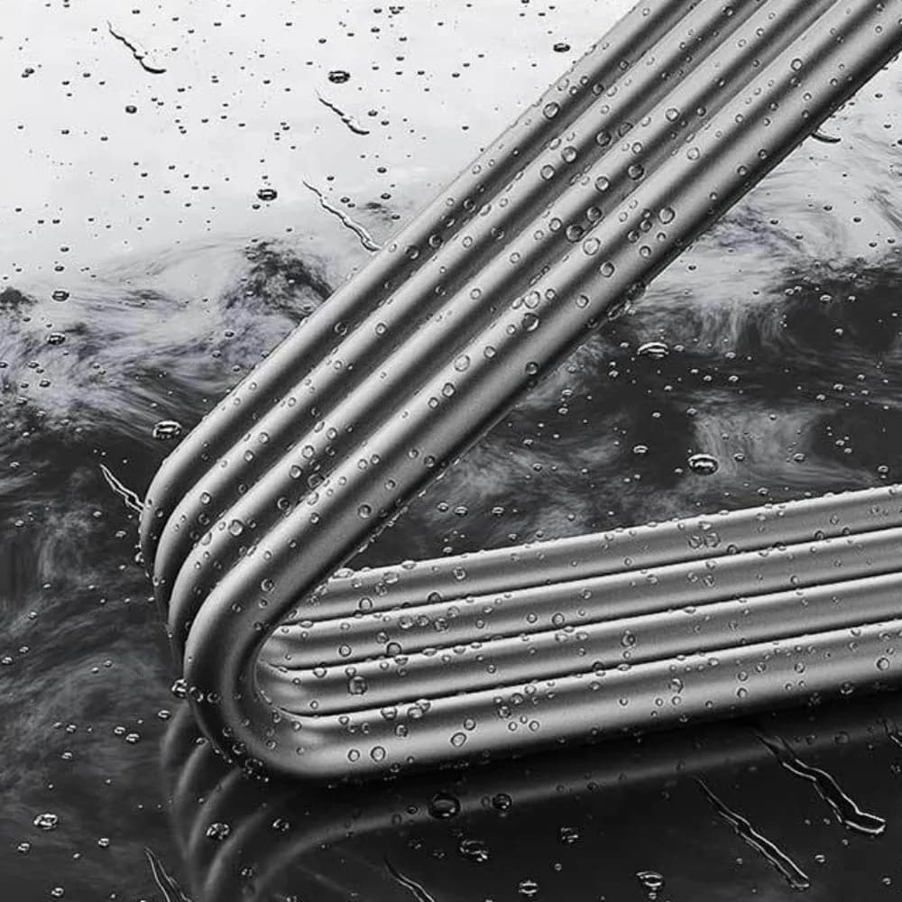 5PCS Non Slip Triangle Coat Hangers Rust-Proof Sturdy Clothes Hangers Metal Space-Saving Drying Rack Trouser Storage