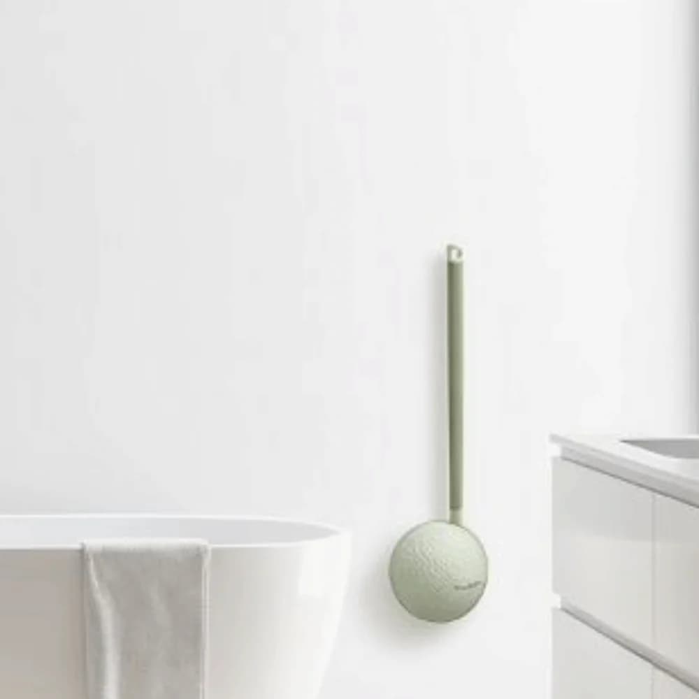 Spazzola per WC a doppia faccia da parete con manico lungo, setole morbide, stile golf, staccabile e salvaspazio