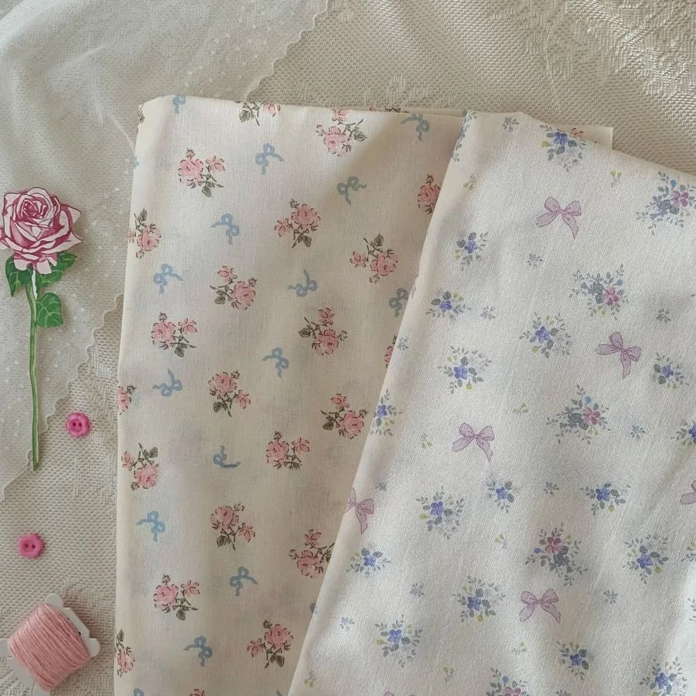 Tessuto di Cotone 40s 140x50cm con Motivo Floreale e Fiocco per Elastici per Capelli, Abbigliamento per Animali, Abbigliamento per Bambini, Pigiami, Abiti da Donna, Tessuto per Cucito