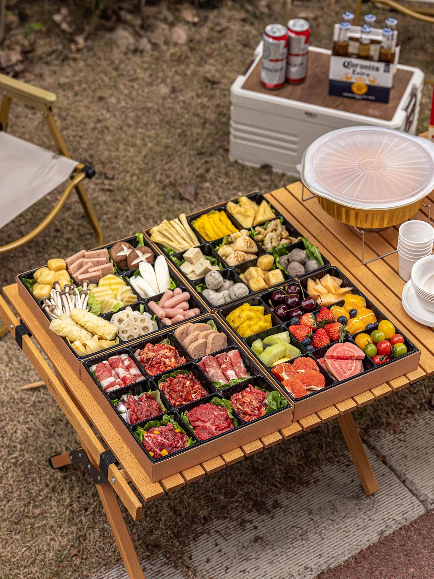 Scatola da picnic per esterni a nove scomparti, con coperchio in carta usa e getta per sushi, per campeggio e gite primaverili, a strato singolo, di forma quadrata