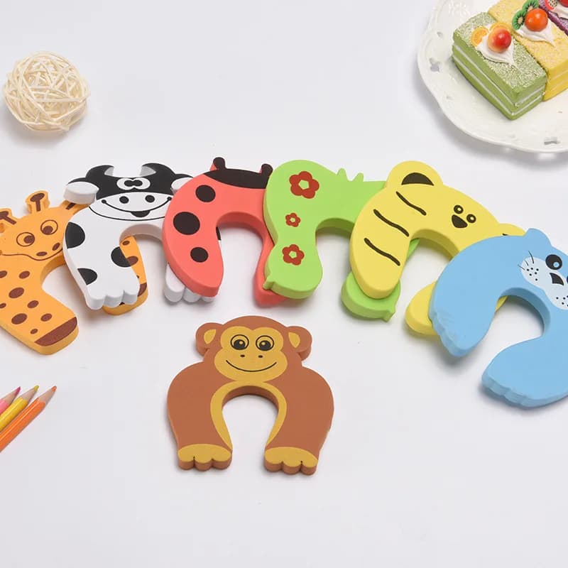 Set di protezioni per porte in EVA a forma di animali dei cartoni animati, anti-pizzicamento per bambini, con blocco porta e dispositivo anti-pizzicamento per le mani