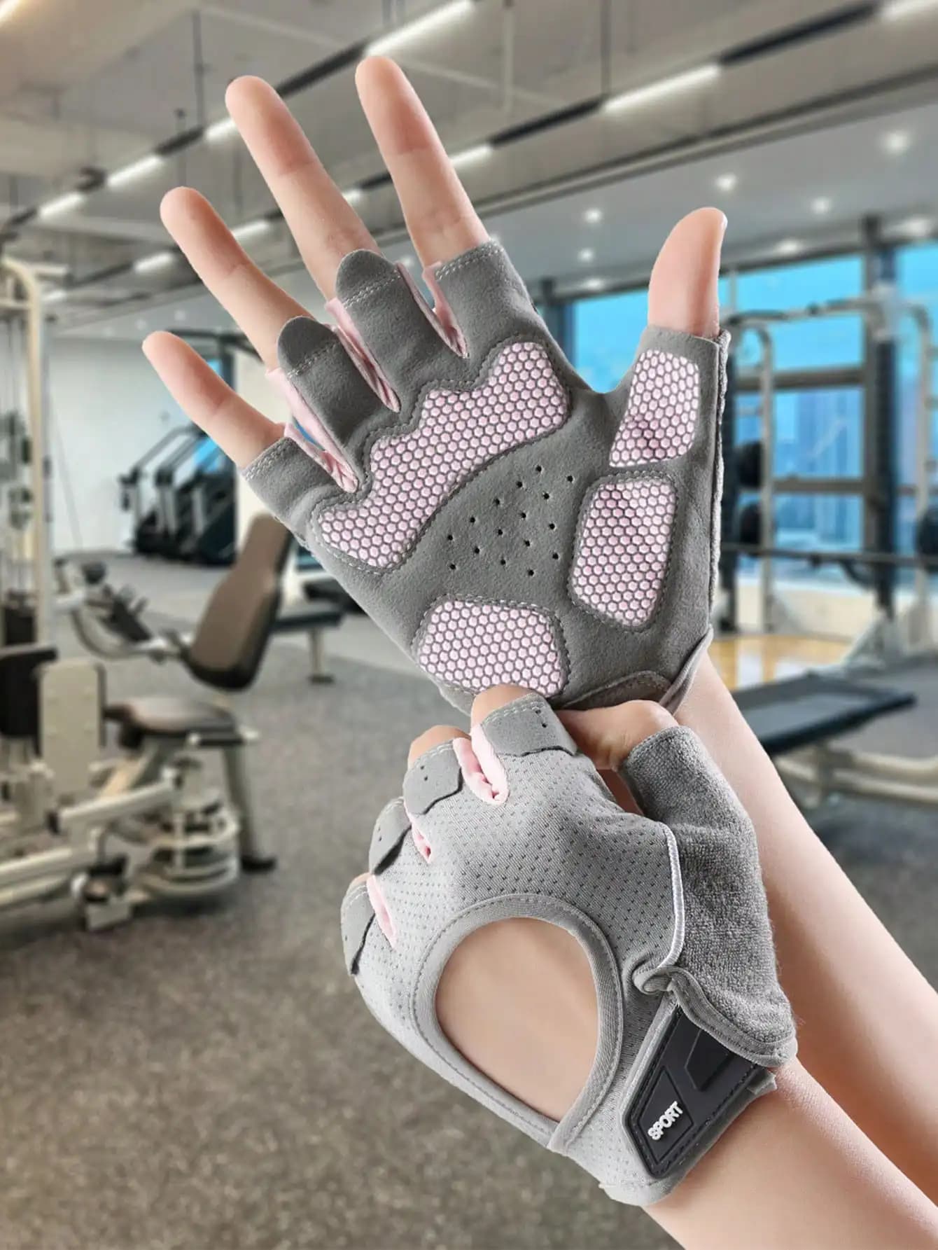 1 paio di guanti fitness unisex anti callus, guanti traspiranti e antiscivolo per sollevamento pesi, kettlebell, trazioni, allenamento in palestra