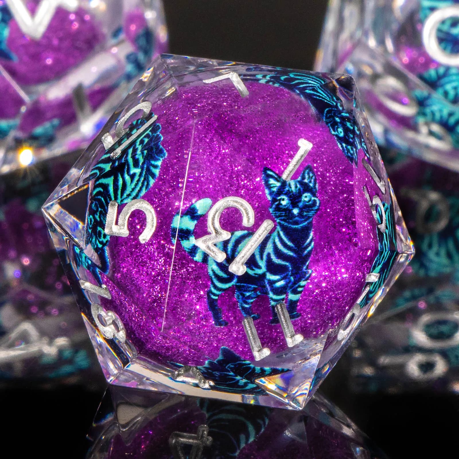 Set di dadi Cat DND Liquid Core D&D, set di dadi Dungeon e Dragon in resina con bordo affilato, dadi per giochi di ruolo D e D D D20 D12 D10 D8 D6 D4