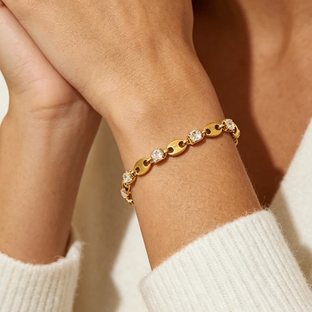 Pig Nose Bracelet Stainless Steel Zircon Bracelet Women Coffee Bean Bracelet