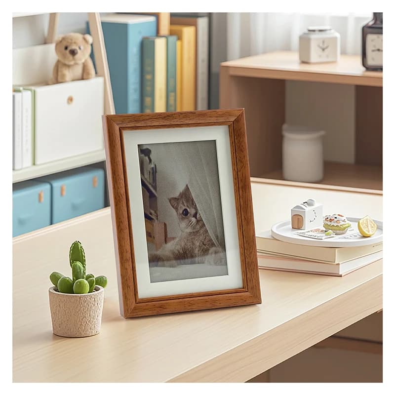 7.3 Inch E-Paper Wifi Smart Digital Photo Frames E-Ink Photo Frame for Home Use