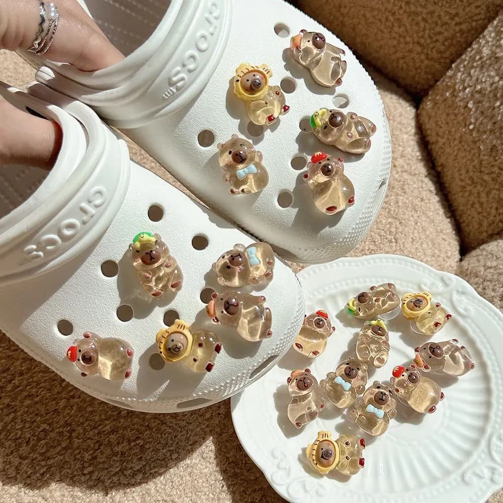 1-10pcs Capybara charms, glow-in-the-dark, cute 3D bear, detachable shoe buckle, DIY accessories, fun gift
