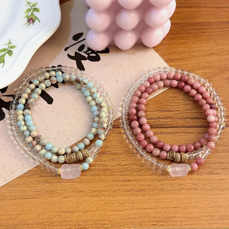 Nuovo braccialetto multi-cerchio in pietra vena rossa fresca in stile cinese per le donne con quarzo rosa Pixiu e perline di cristallo bianco