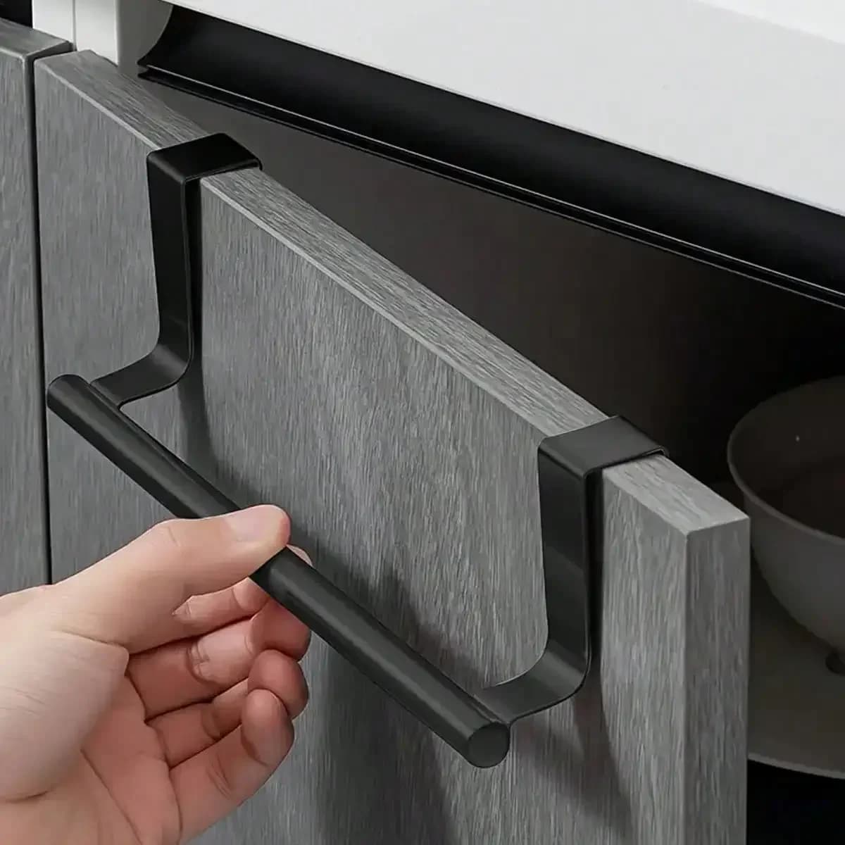 Portasciugamani estensibile senza foratura in acciaio inossidabile da 1 pezzo, appendiabiti per porta posteriore dell'armadio da cucina