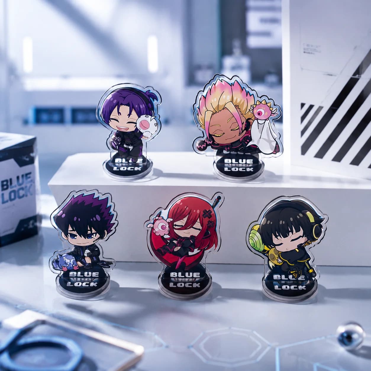 Anime BLUE LOCK - Statuetta in acrilico da 10 cm di Seishirou/Reo/Rin - Decorazioni da tavolo, accessori, regali, chiavi decorative squisite