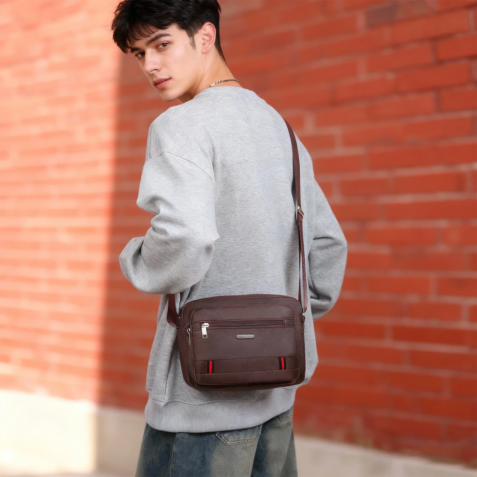 Borsa a tracolla leggera da uomo Borsa da viaggio per tablet da 7,9 pollici Borsa laterale a tracolla Borsa da petto casual Escursionismo Campeggio Lavoro