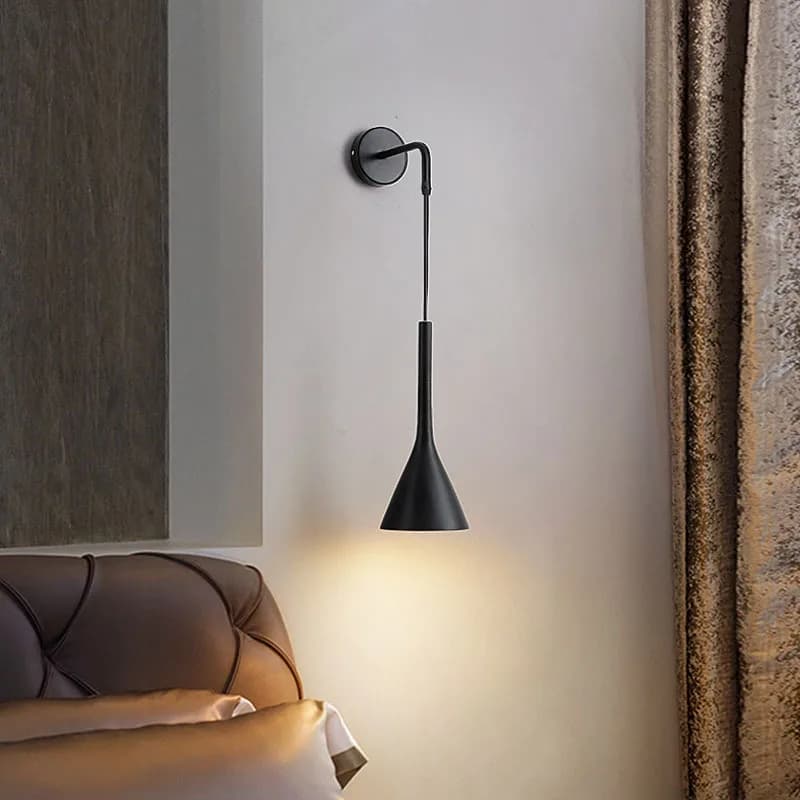 Lampada da parete da comodino in alluminio artistico Lampada da parete per camera da letto Sconce per cucina Ristorante Lampada da parete moderna Applique macaron nordico