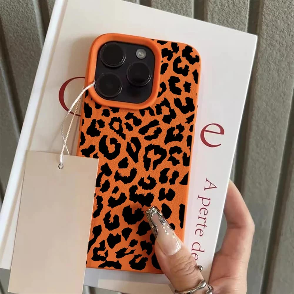 Leopard Print Leather Phone Case For iPhone 17 16 15 14 13 12 Pro Max 17 16 Pro 16 15 14 Plus 17 Air Silicone Matte Soft Cover