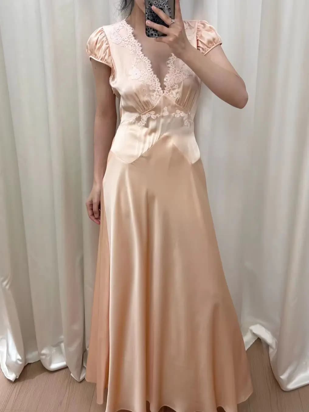 100% Silk Women's Embroidery Design Robe 2026 Summer Lace Spliced V-Neck High Waist Puff Sleeve Fashion Long Dress