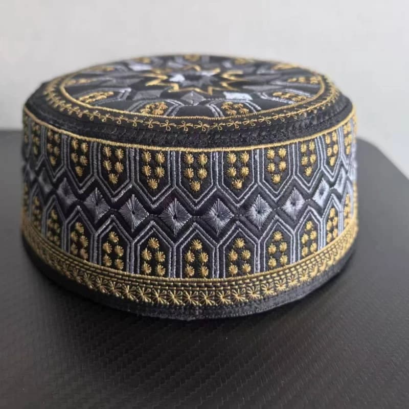 Cappelli Musulmani da Uomo, Copricapo Turco Kufi Islamico, Kippah Ebraico Ricamato di Lusso Nero 03517