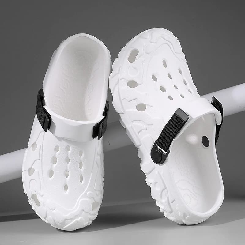 Sandali da uomo grandi, nuovi, leggeri, casual, con fori, alla moda e comodi, scarpe da giardino, scarpe da spiaggia con suola spessa