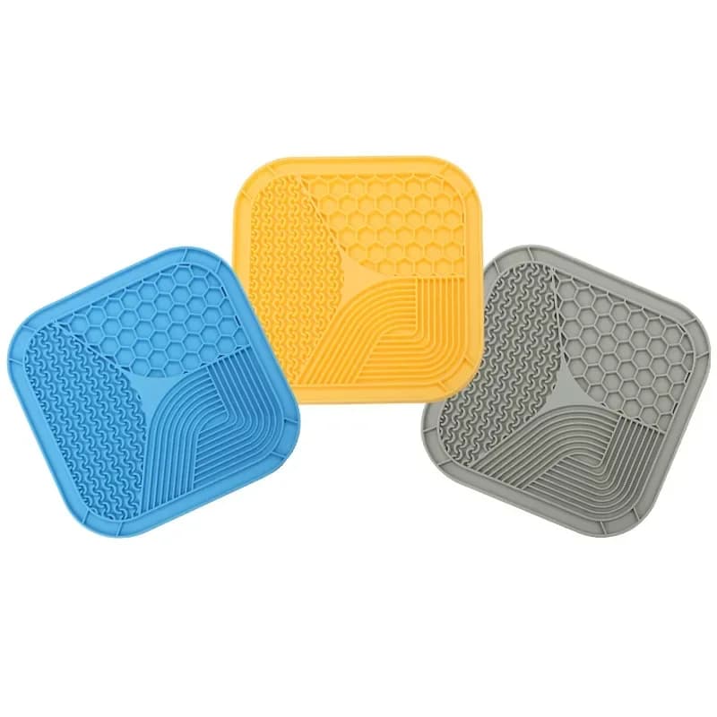 Ventosa per animali domestici Tappetino per leccare Tappetino per pranzo per animali domestici Tappetino per cibo lento per gatti e cani Potente ventosa Facile da lavare Materiale in silicone