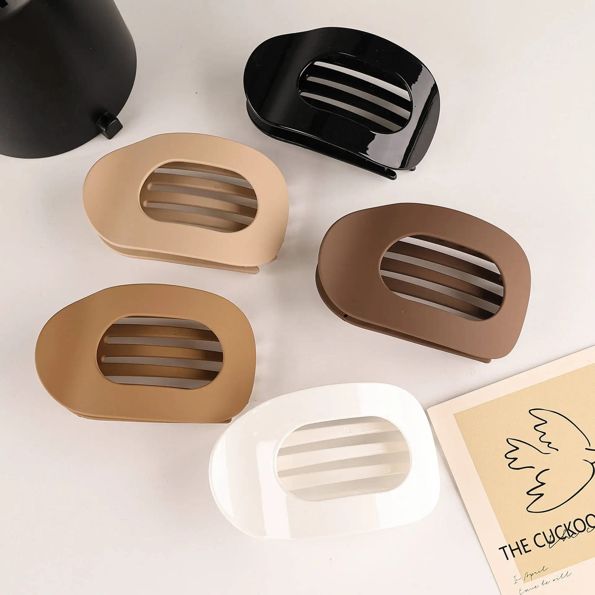 Semplice fermaglio per capelli ovale piatto per donna Clip per mascella per capelli ricci spessi sottili Mollette per squalo Granchio Copricapo per ragazza Accessori per capelli