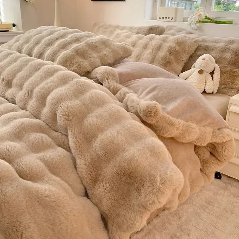 4pcs Grey Rabbit Fur Bedding Set Thick Milk Plush Winter Duvet Cover Warm Bed Sheets, Queen Size Four Piece Set Bedroom Decor